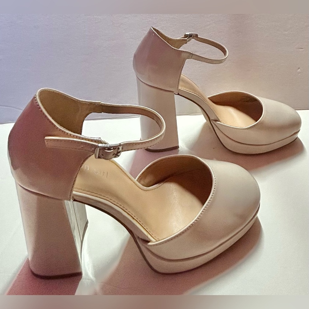 MADDEN GIRL Unaa Two Piece Block Heel Platform Ankle Strap 4” Pumps